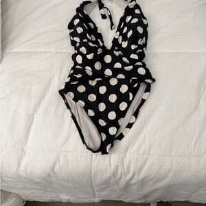 La Blanca Black and White Polka Dot One Piece Swimsuit